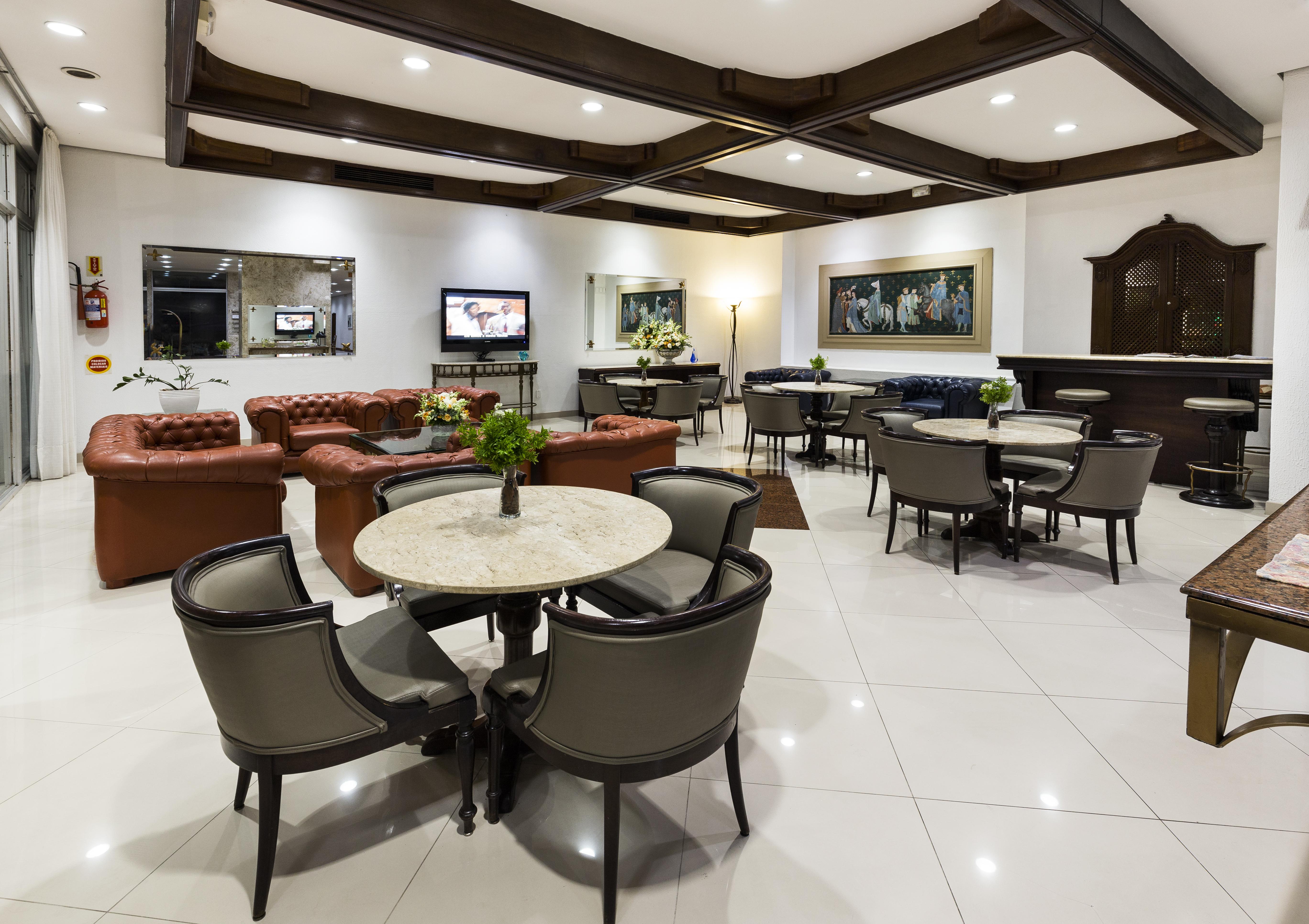 Hotel Plaza 4*